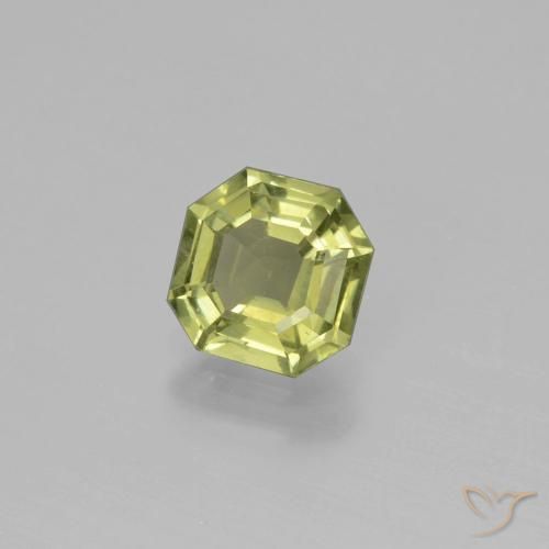 Apatite Vert chaud et terreux naturelle Octogone / coupe Émeraude, 1.26 ct, VS