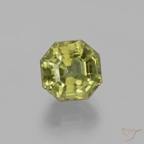3.76ct Naturel Vert chaud et terreux Apatite, Taille émeraude, VS