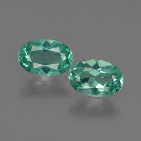 Achetez naturel ct Bleu vert Apatite gems, Coupe ovale, En provenance Madagascar chez GemSelect. En stock, livraison internationale!