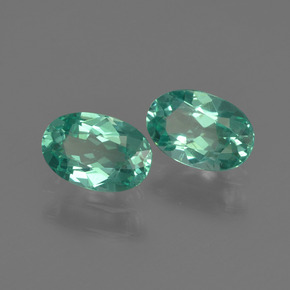 Achetez naturel ct Bleu vert Apatite gems, Coupe ovale, En provenance Madagascar chez GemSelect. En stock, livraison internationale!