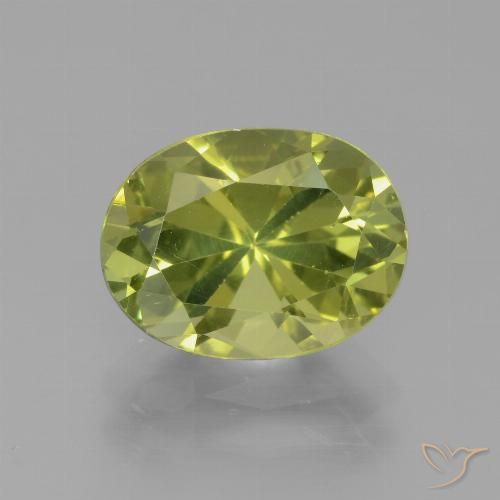 3.53ct Naturel Medium Light Green Apatite, ovale, VVS-VS