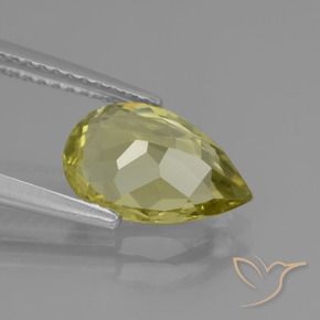 Apatite Vert forêt chaud naturelle En forme de poire, 2.19 ct, VVS