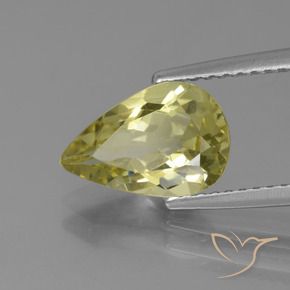 Apatite Jaune crème pâle naturelle En forme de poire, 1.95 ct, VS
