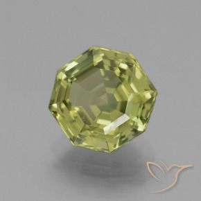 Apatite Vert jaunâtre naturelle Octogone / coupe Émeraude, 3.36 ct, VS