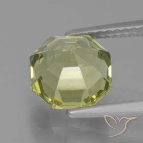 Apatite Vert jaunâtre naturelle Octogone / coupe Émeraude, 2.66 ct, VS