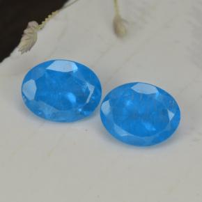 Achetez naturel 0.72ct Bleu intense Apatite gems, Coupe ovale, En provenance Madagascar chez GemSelect. En stock, livraison internationale!