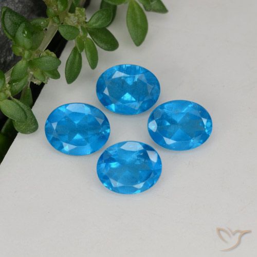 1.43ctw Naturel Azur profond Apatite, ovale, VS-SI