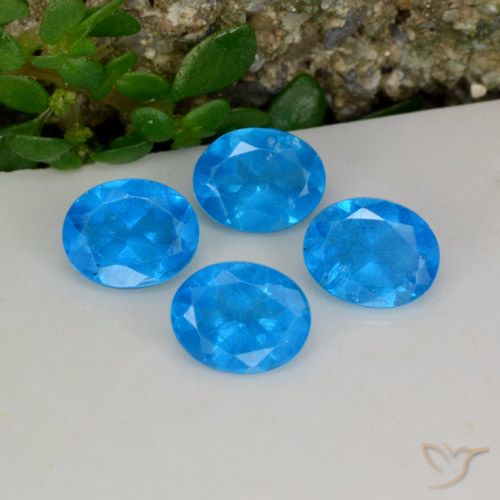Achetez naturel 1,44ct bleue apatite gems, coupe ovale, en provenance madagascar chez gemselect. en stock, livraison internationale!