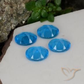 Shop natural 1.50ct Azur profond Apatite gems, ovale, from Madagascar at GemSelect. In stock, global shipping!