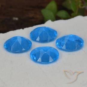 Shop natural 1.29ct Bleu intense Apatite gems, ovale, from Madagascar at GemSelect. In stock, global shipping!