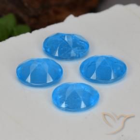 Shop natural 1.41ct Bleu intense Apatite gems, ovale, from Madagascar at GemSelect. In stock, global shipping!