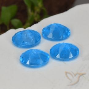 Shop natural 1.49ct Bleu intense Apatite gems, ovale, from Madagascar at GemSelect. In stock, global shipping!