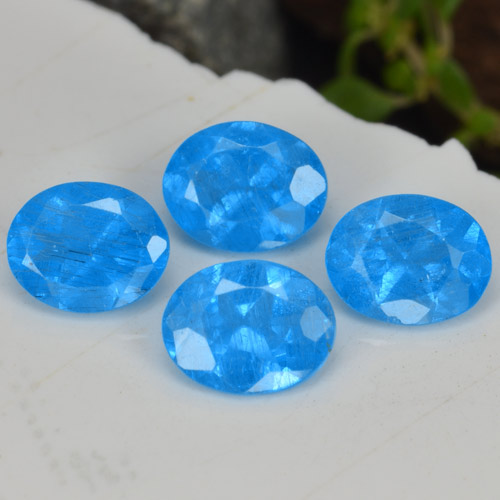 Achetez naturel 1,40ct bleue apatite gems, coupe ovale, en provenance madagascar chez gemselect. en stock, livraison internationale!