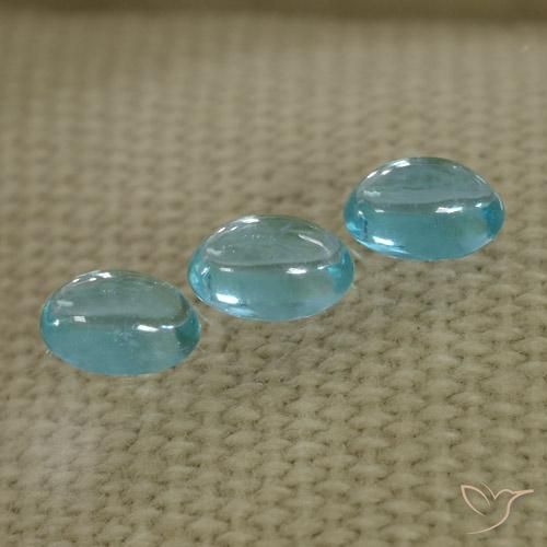 Shop natural 1.43ct Bleu aquatique Apatite gems, ovale, from Madagascar at GemSelect. In stock, global shipping!