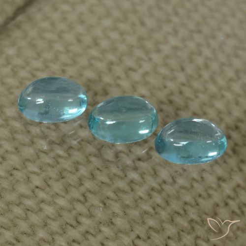 0.92ctw Naturel Bleu aquatique Apatite, ovale, Transparent