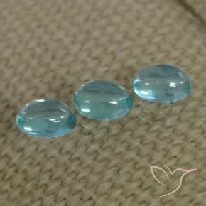 Shop natural 0.92ct Bleu aquatique Apatite gems, ovale, from Madagascar at GemSelect. In stock, global shipping!