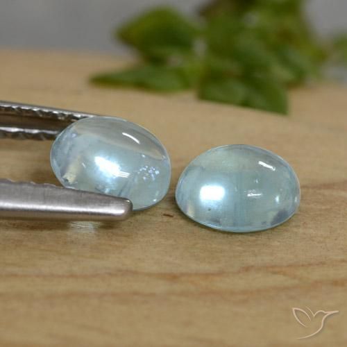 Shop natural 1.07ct Sarcelle léger Apatite gems, Tour, from Madagascar at GemSelect. In stock, global shipping!