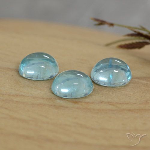 1.33ctw Naturel Bleu clair Apatite, ovale, Transparent
