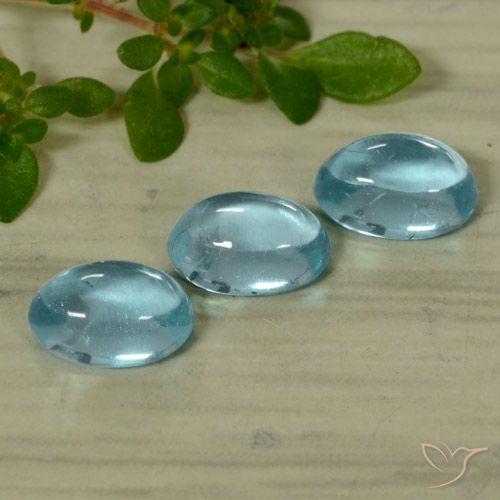 1.53ctw Naturel Bleu clair Apatite, ovale, Transparent