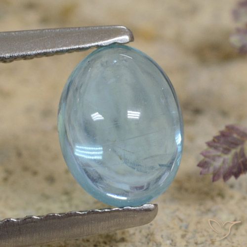 0.84ct Naturel Bleu-vert léger Apatite, ovale, Transparent
