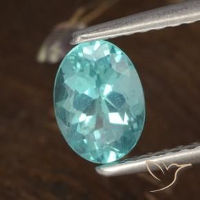 Apatite Vert bleu vif naturelle ovale, 0.84 ct, VS