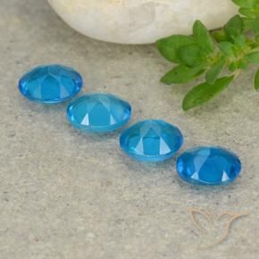 Shop natural 1.48ct Bleu moyen Apatite gems, ovale, from Madagascar at GemSelect. In stock, global shipping!