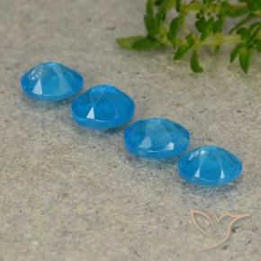 Shop natural 1.62ct Bleu azur intense Apatite gems, ovale, from Madagascar at GemSelect. In stock, global shipping!