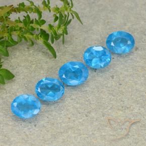 Shop natural 1.63ct Bleu azur intense Apatite gems, ovale, from Madagascar at GemSelect. In stock, global shipping!