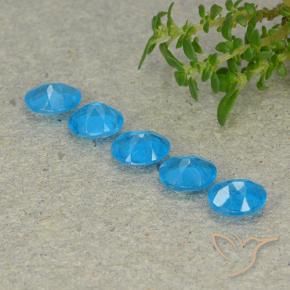 Shop natural 1.63ct Bleu azur intense Apatite gems, ovale, from Madagascar at GemSelect. In stock, global shipping!