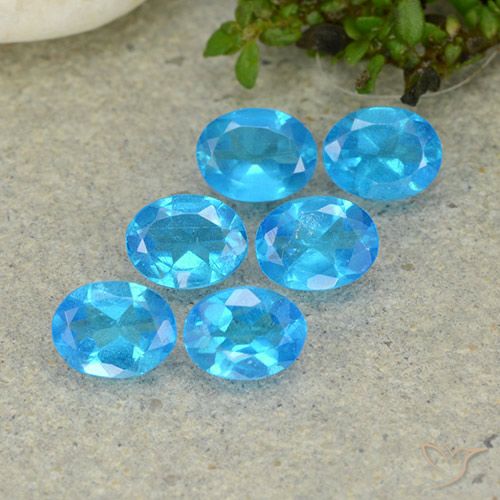 1.90ctw Naturel Bleu Apatite, ovale, VS