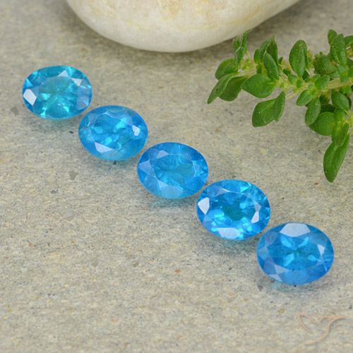 2.12ctw Naturel Bleu Apatite, ovale, VS