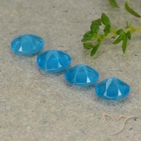 Shop natural 1.54ct Bleu moyen Apatite gems, ovale, from Madagascar at GemSelect. In stock, global shipping!