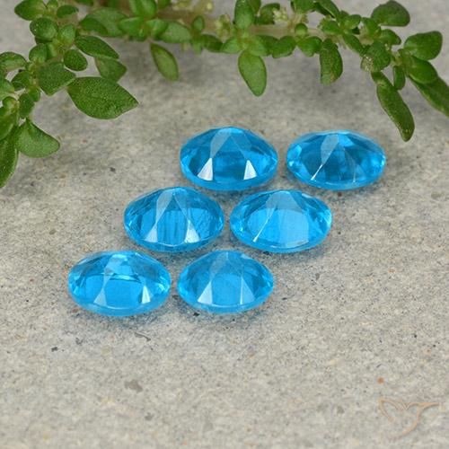 Shop natural 2.17ct Bleu azur Apatite gems, ovale, from Madagascar at GemSelect. In stock, global shipping!