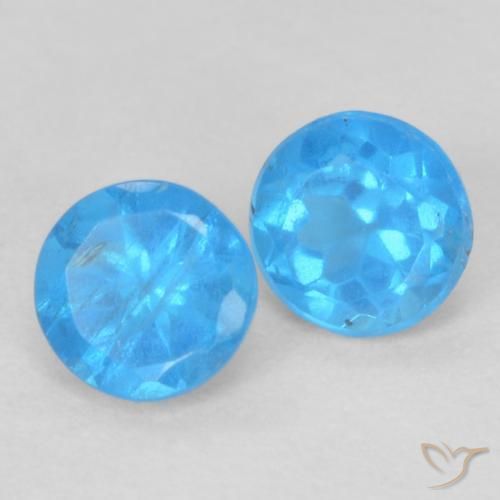 Shop natural 0.38ct Bleu moyen Apatite gems, Tour, from Madagascar at GemSelect. In stock, global shipping!