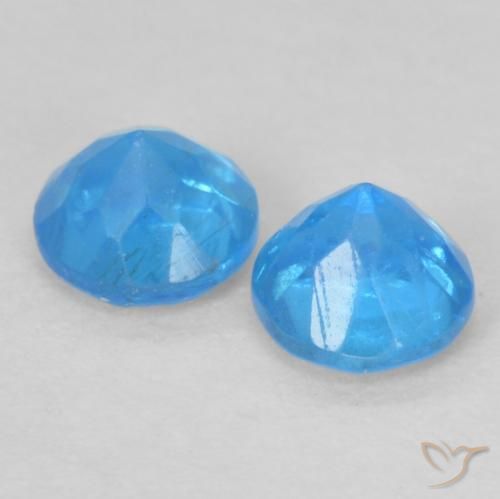 Shop natural 0.40ct Bleu moyen Apatite gems, Tour, from Madagascar at GemSelect. In stock, global shipping!