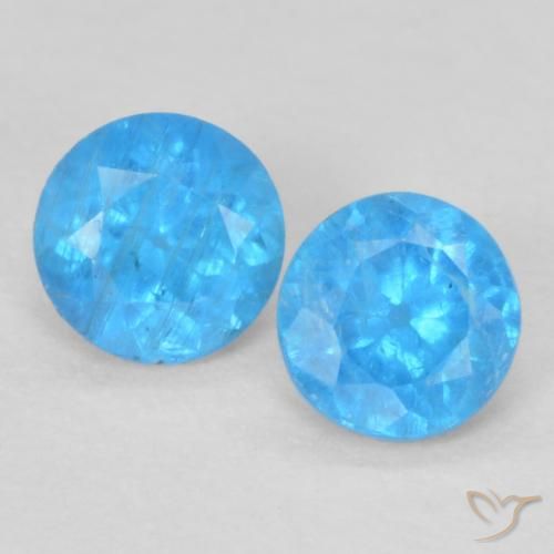 0.36ctw Naturel Bleu moyen Apatite, Tour, VS-SI