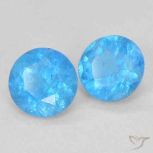 Shop natural 0.36ct Bleu moyen Apatite gems, Tour, from Madagascar at GemSelect. In stock, global shipping!