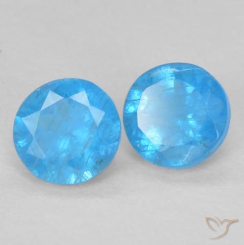 Shop natural 0.35ct Bleu moyen Apatite gems, Tour, from Madagascar at GemSelect. In stock, global shipping!