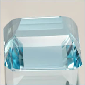 Aigue-marine bleue naturelle taille émeraude, 10,58 ct, IF