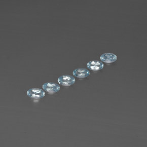 Achetez naturel ct bleue aigue-marine gems, coupe ovale, en provenance mozambique chez gemselect. en stock, livraison internationale!
