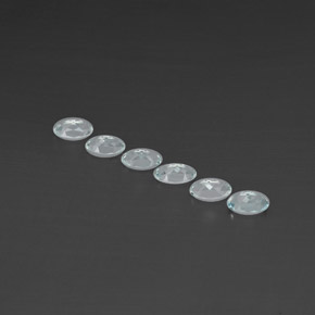 Achetez naturel ct Bleu clair Bleu vert gems, Coupe ovale, En provenance Mozambique chez GemSelect. En stock, livraison internationale!