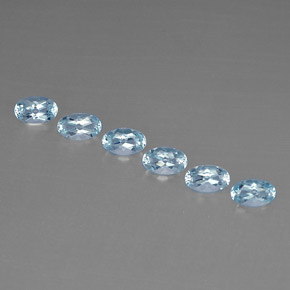 Achetez naturel ct Bleu clair Bleu vert gems, Coupe ovale, En provenance Madagascar chez GemSelect. En stock, livraison internationale!
