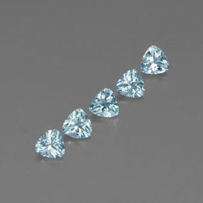 Achetez naturel ct bleue aigue-marine gems, trillion, en provenance inde (karur) chez gemselect. en stock, livraison internationale!