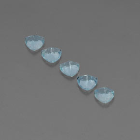Achetez naturel ct bleue aigue-marine gems, trillion, en provenance inde (karur) chez gemselect. en stock, livraison internationale!