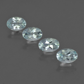 Achetez naturel 1.68ct Bleu pâle Bleu vert gems, Coupe ovale, En provenance Inde chez GemSelect. En stock, livraison internationale!