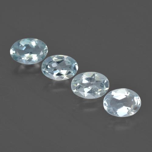 Achetez naturel 2.30ct Bleu clair Bleu vert gems, Coupe ovale, En provenance Inde chez GemSelect. En stock, livraison internationale!