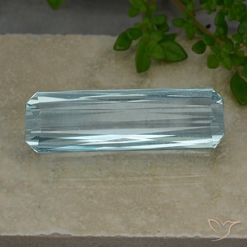 23.57ct Naturel Bleu aquatique léger Bleu vert, Taille émeraude, VVS