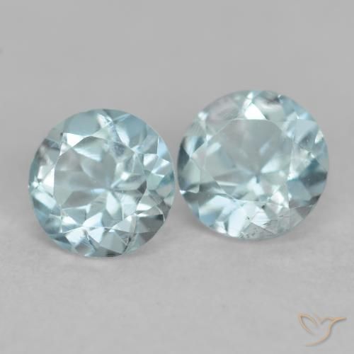 Shop natural 0.48ct Bleu aquatique léger Bleu vert gems, Tour, from Inde at GemSelect. In stock, global shipping!
