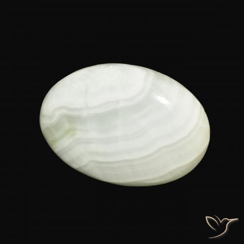 Aragonite Vert jaune pâle naturelle ovale, 23.44 ct, Opaque