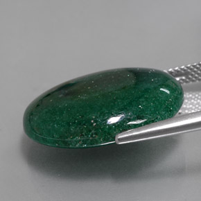 Aventurine Vert naturelle Coupe ovale, 15.91 ct, Translucide
